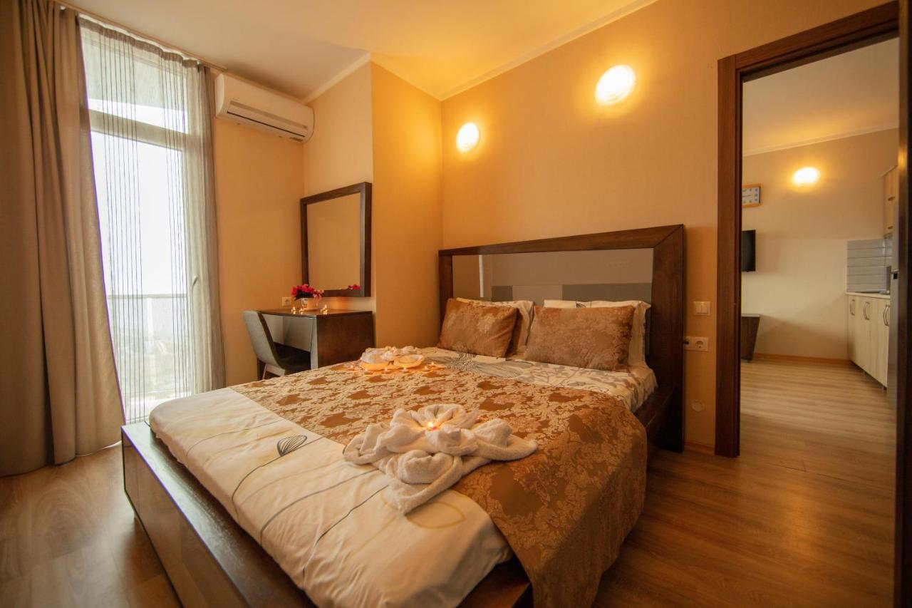 Tower Apartments Batumi Luaran gambar