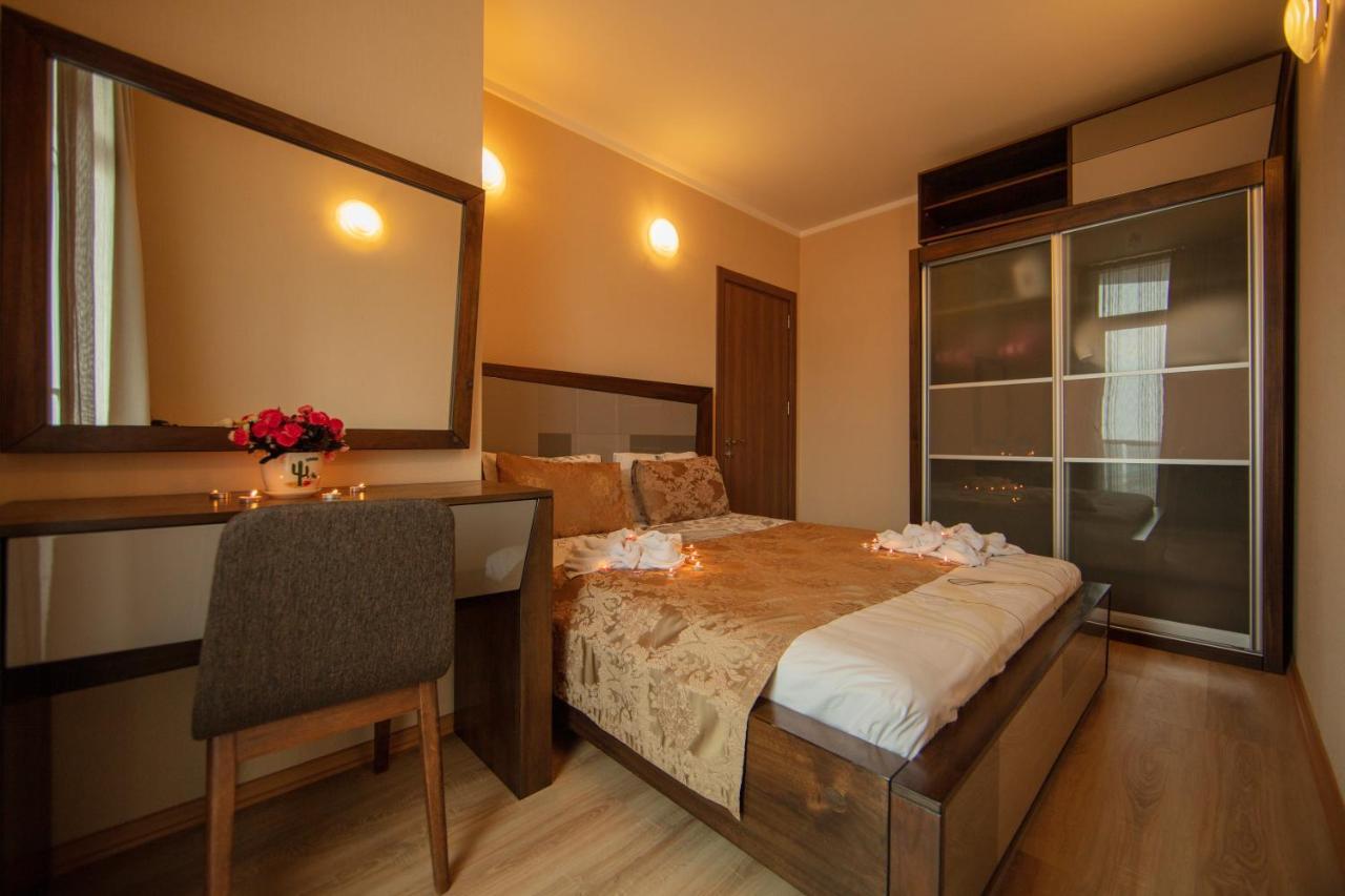 Tower Apartments Batumi Luaran gambar