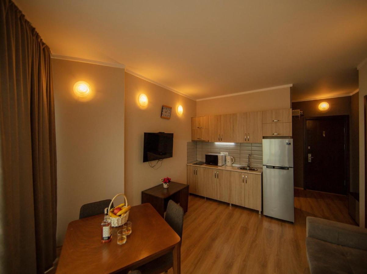 Tower Apartments Batumi Luaran gambar