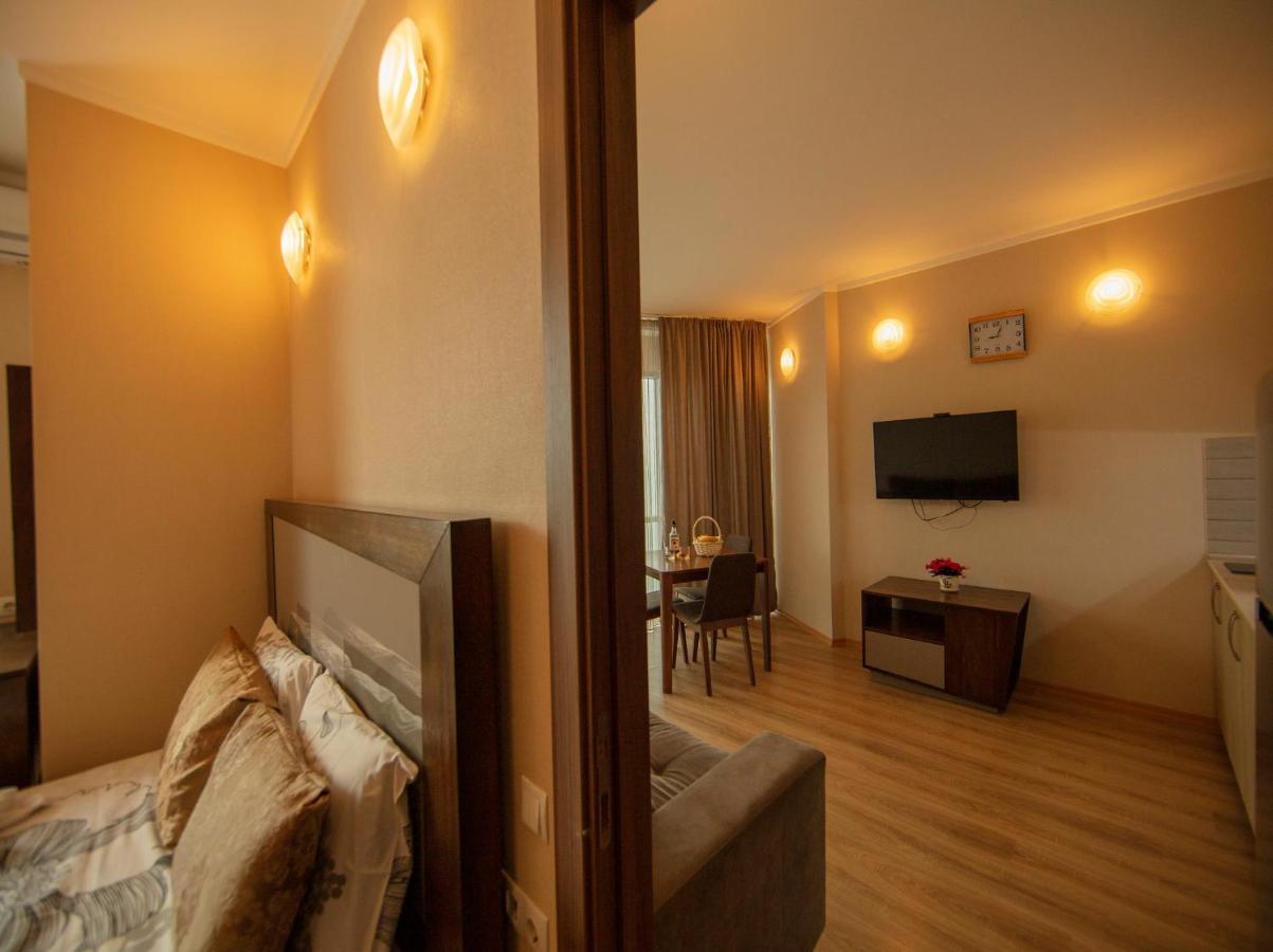 Tower Apartments Batumi Luaran gambar