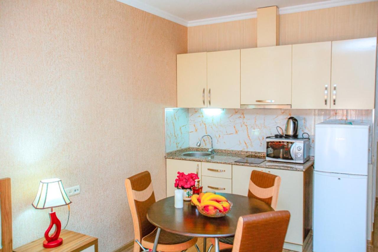 Tower Apartments Batumi Luaran gambar