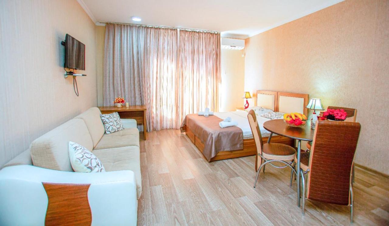 Tower Apartments Batumi Luaran gambar